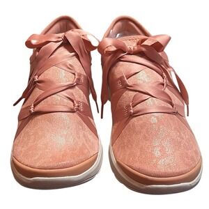 Bzees Inspire Glisten Pink Leopard Print Ribbon‎ Laced Women' Sneakers Sz 7.5